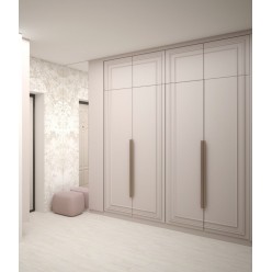 Прихожая в светлых тонах на заказ